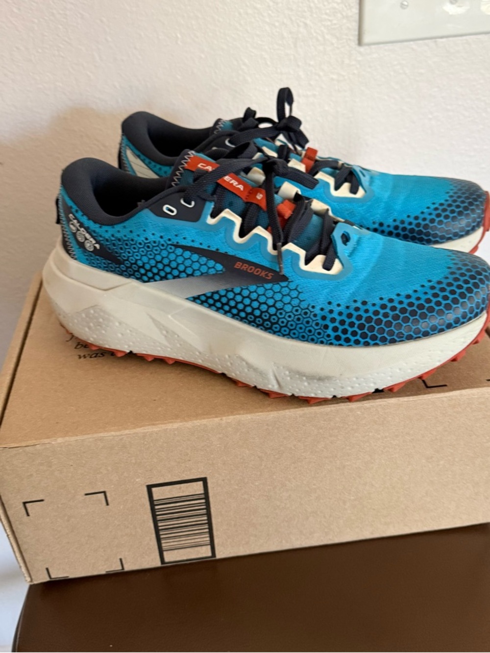 Brooks caldera 6 Blue Trail Running Shoes size 9.5
